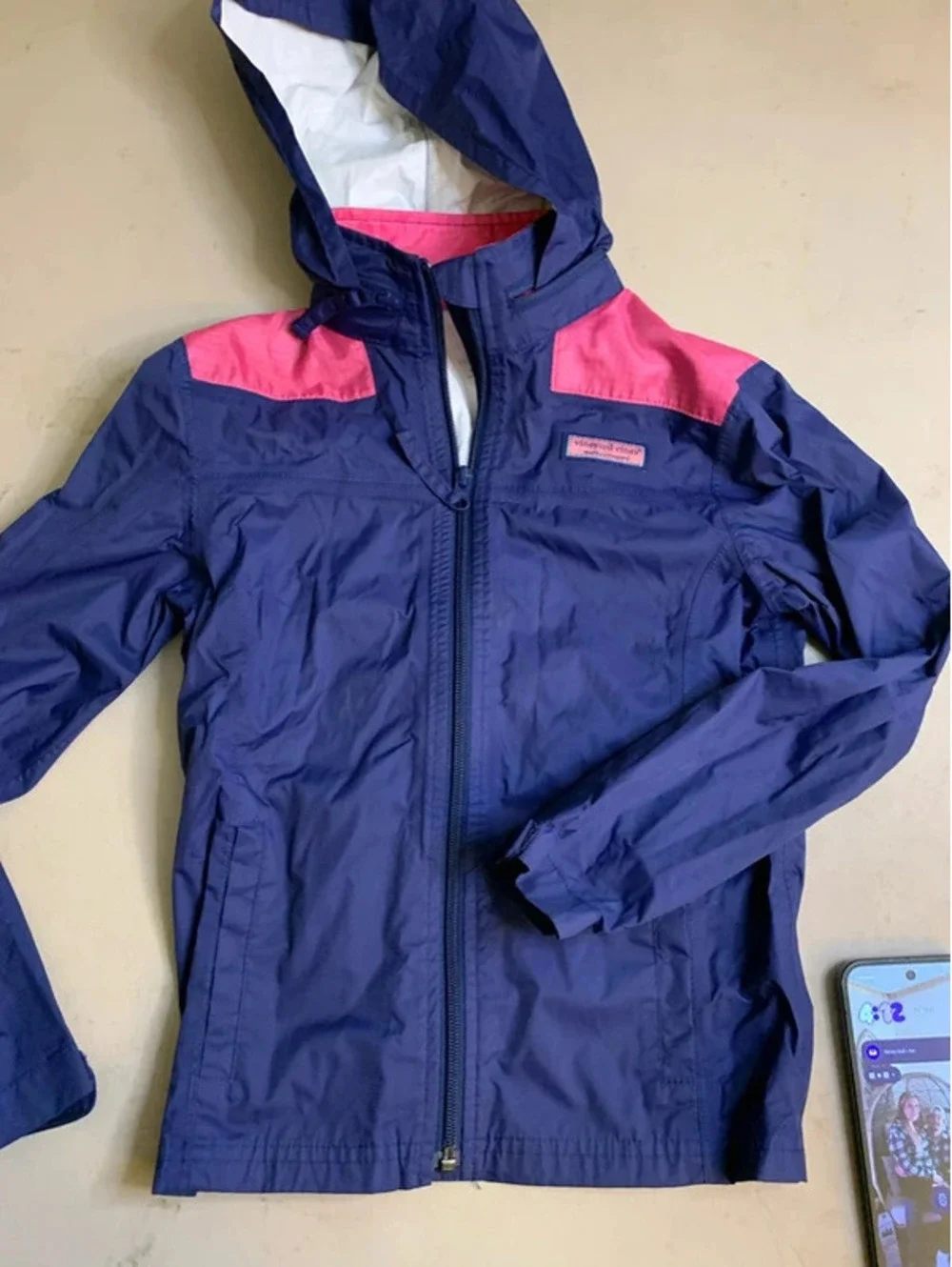 Vineyard vines girls rain coat Sz s